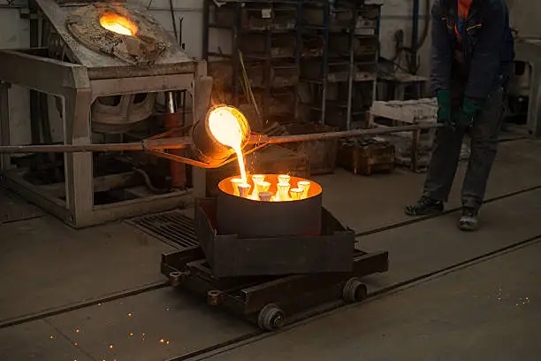 Investment casting and sand casting comparison