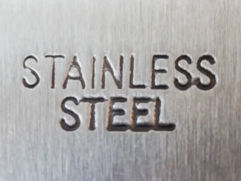 carbon steel vs stainless steel (3)