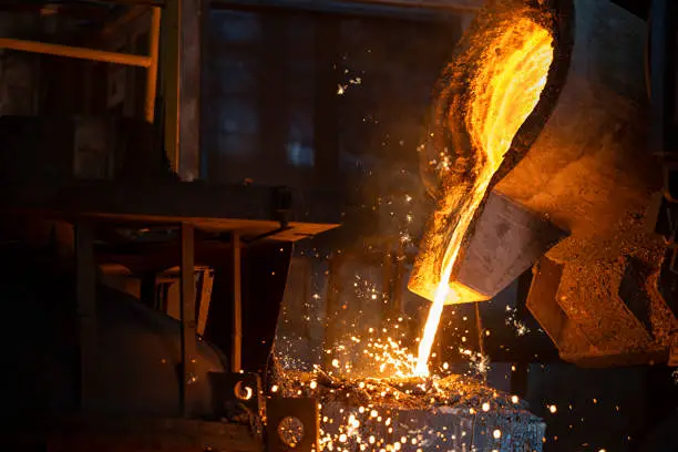Cast Iron vs Cast Steel: How to Choose the Right Material for Your Cast Parts