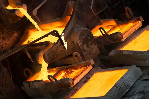 Cast iron and cast steel industrial pump and valve applications